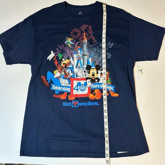 Walt Disney World 40th Anniversary T Shirt 2011 - Picture 5 of 5